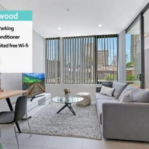 Burwood Amazing Brand NEW 2 Beds APT + FREE Parking NBU02A