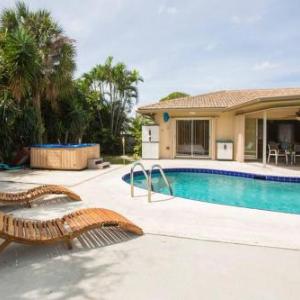 Casa Del Sol-Huge 3br! Beaches Pool and Hot Tub!