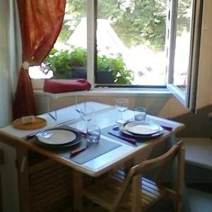 Apartment with one bedroom in Les Authieux Papion with furnished garden and WiFi 20 km from the beach