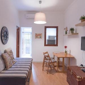Studio With Terrace at Gracia