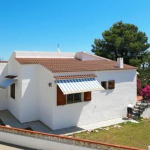 Holiday Home Bouganvilla - PEA107