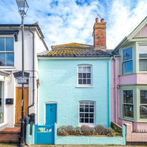 Marine Cottage