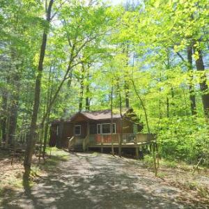 Cabin At Sleepy Creek