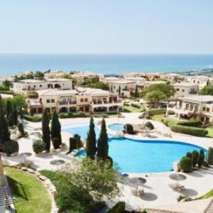 3 bedroom Apartment Prometheus with garden Aphrodite Hills Resort