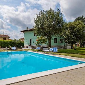 Appealing Villa in Castelfranco di Sotto with Private Pool