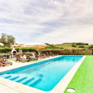 Cosy Holiday Home in Montegranaro with Swimming Pool