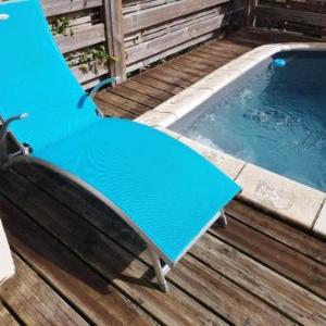 Maison confortable Le Moule Jacuzzi