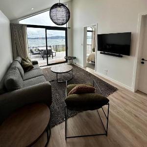 Roam Taupo Upper Terrace Unit 3 - Spa Pool