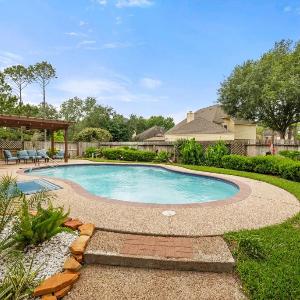 Amazing Bay Villa Near NASA with Pool & Pool Table