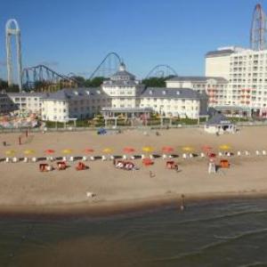 Hotels near Cedar Point - Cedar Point Hotel Breakers
