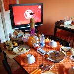 Orange house varenna b&b