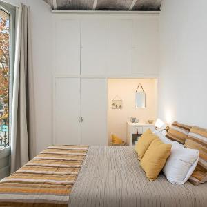 Cosy Sagrada Familia & Beach Apartment