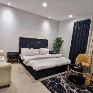 One Bed Luxury Appartment in Penta Square Phase 5 DHA Lahore