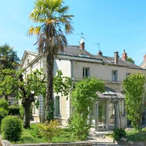 Holiday Home Gite du Chateau - AZY100