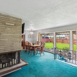 Elkhart Haven- Cozy Family Retreat