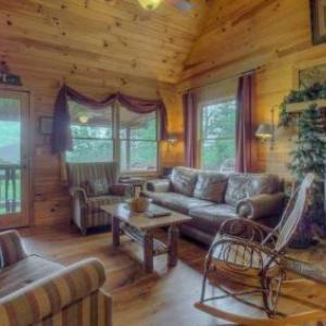 Heavens Whisper- Lake and Mountain Views | Outdoor Fire Pit | Aska Adventure Area