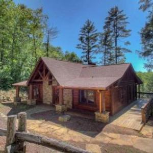 Rock N' River- Riverside retreat | Year Round Trout Stream | Master on Main
