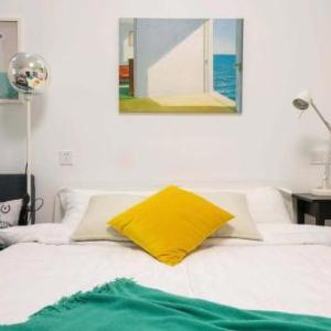 Jingyi Apartment