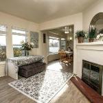 Arboretum View 2 BR House Seattle Washington