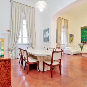 Halldis Apartments - Piazza di Spagna