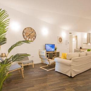 San Isidoro Central Deluxe Suite