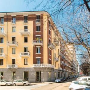 Pozzo Strada Bright Apartment - with Balconies