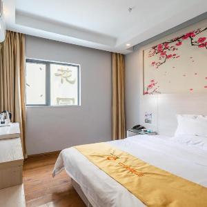 Seven Orange Hotel