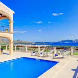 Villa Lux by Sealand Villas