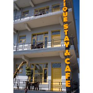 Ghar Bar Boutique Stay & Cafe
