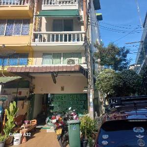 OYO 75474 Funkey Fulung Andy & Tan Guest House