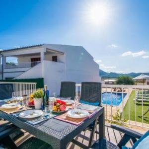 es Barcares Holiday Home Sleeps 6 with Pool Air Con and WiFi