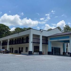 Speedway Inn & Suites
