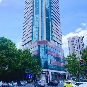 Lemon Hotel - Metro Line 1 Line 7 Changshu Road 200 meters