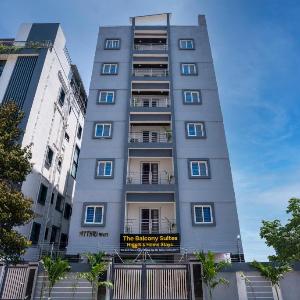The Balcony Suites