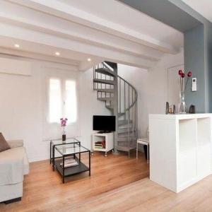 Attic with private terrace near Born & Barceloneta