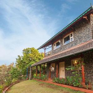 Cosy Homestay by StayVista - A Tranquil Retreat on Cloud 9