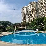 Condo Staycation 20mins to Airport 