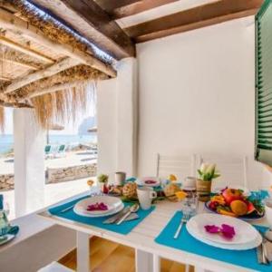 Sant Vicent de sa Cala Apartment Sleeps 6 with Air Con