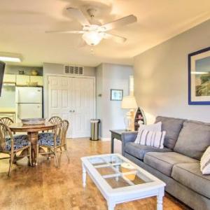 Cozy Condo with Pool Access Half Mile from the Beach