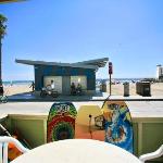 A19   Surf Shack California