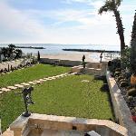 Villa for 12 persons near the beach 