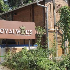 Royal Woods By DLC RESORTS