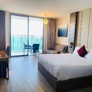 Ocean View Panorama Luxury - FREE POOL & GYM  03