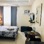 CHIC STUDIO W/ WIFICABLE NEAR SM & AYALA