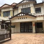 Relaxing & Comfy Puteri 6 Homestay