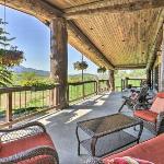 Paonia Apartment with Stunning Deck and Fire Pit Colorado