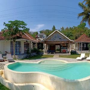 Sun Moon Star Villas