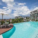 PALMETTO #407 **ROOFTOP SEAVIEW POOL**KARON