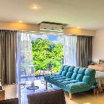 CHIC CONDO**TOP FLOOR**KARON BEACH NEPHRITE