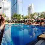 Serviced 2 Bed PANORAMIC SKY VILLAS Bangkok 